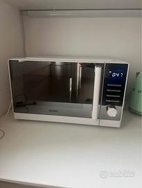 Microonde compatto Koenig