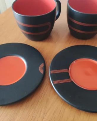 Set 2 Tazze e Piattini Ikea Nero Rosso