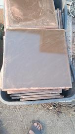 piastrelle marrone gres