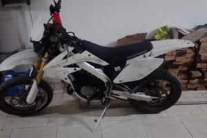 MOTO HM 50