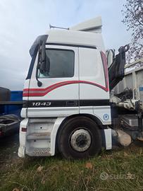 Mercedes atros 1843