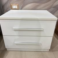 Comodino cassettiera