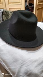 cappello nero 