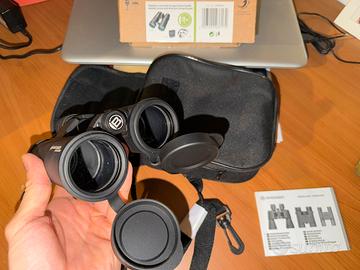 Binocolo professionale Bresser 8x42
