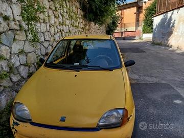 Fiat 600 d'epoca benzina/metano