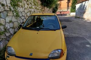 Fiat 600 d'epoca benzina/metano