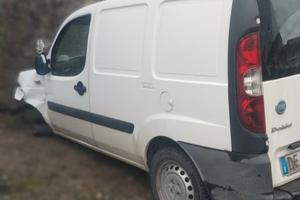 FIAT DOBLO' (SOLO RICAMBI)