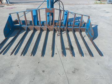 Forca letame 250 SPUNTONI Idraulica