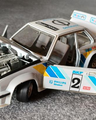 Modellino Burago Opel Ascona 400 RALLY