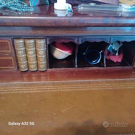 Cassettone antico in mogano – Seconda metà ‘800