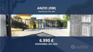 Immobile in asta di 36 m² a Anzio