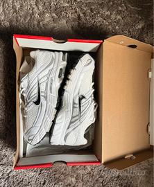 Nike Air Max Moto 2k