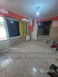 Casa singola con cortile a Santa Venerina