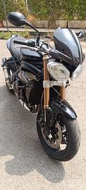 Triumph Speed triple 1050