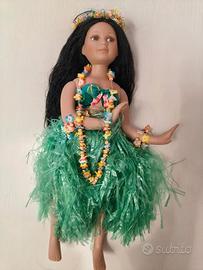Bambola hawaiana