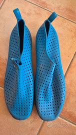 scarpe da mare (pietre e scogli)