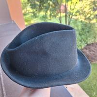 Cappello / Berretto nero classico Colors & Beauty