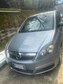 Opel zafira 1.9 CDTI