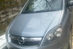 Opel zafira 1.9 CDTI