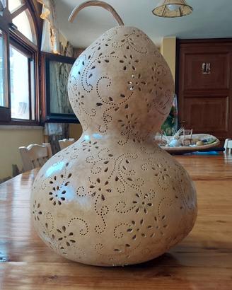 zucche intagliate a mano