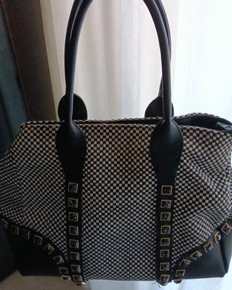 Borsa casual ed elegante 
