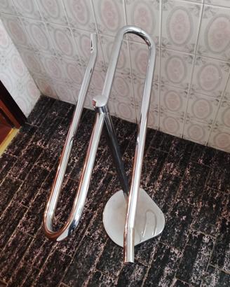 Porta salviette per bagno 