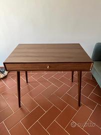 Scrivania nuova stile nordico