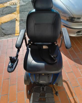Carrozzina elettrica
