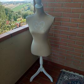 Manichino busto maison du monde