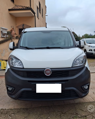 Fiat Doblo' 1.6 mtj 105cv climatizzatore 3 POSTI