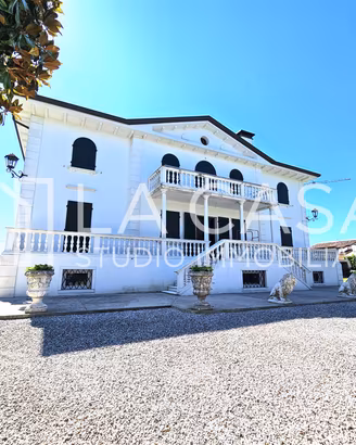 Appartamento a Valvasone Arzene (PN)