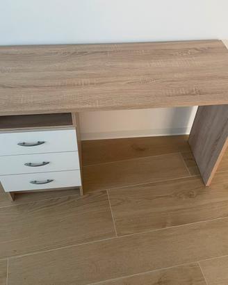 Scrivania