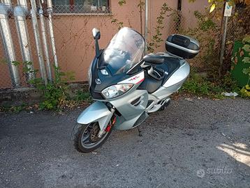 maxi scooter Malagutti 500