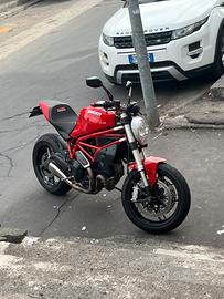 Ducati monster 797