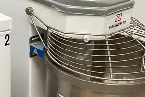 Attività commerciale pizzeria