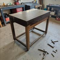 Banco di riscontro in granito