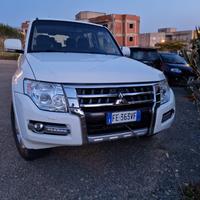 MITSUBISHI Pajero IV 3.2 Intense 2016 7 posti