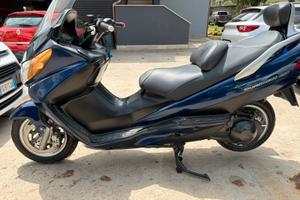 Suzuki burgman 400
