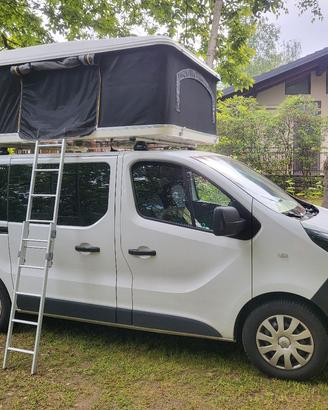 campeggio tenda da tetto 