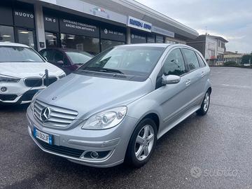 Mercedes-benz B 200 Turbo Sport