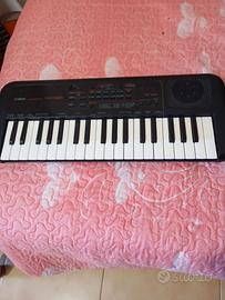 tastiera elettronica yamaha