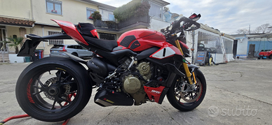 Ducati streetfighter v4s 2020