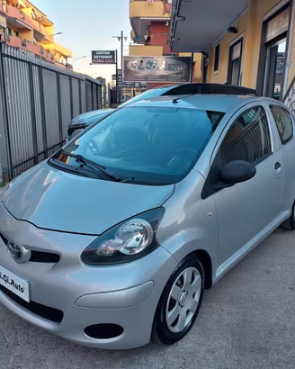 Toyota Aygo 1.0 12V VVT-i Connect