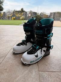 Scarpa maestrale rs misura 30