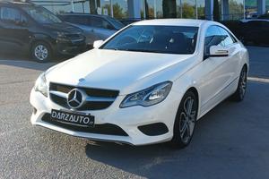 MERCEDES-BENZ E 220 d Coupé Sport Automatica