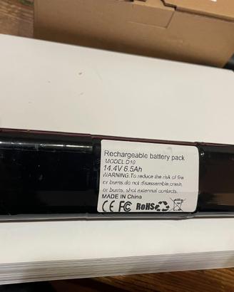 batteria per neato d10 e neato d8 e filtro  nuovo