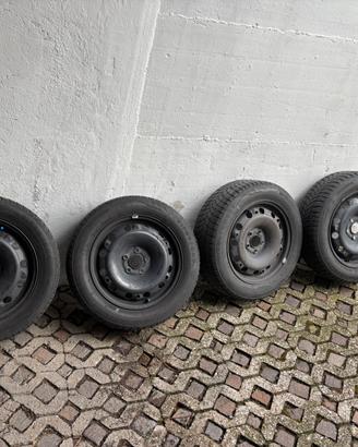 Cerchioni con gomme