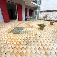 Appart. con terrazzo Via Marchesella Rif.G2042