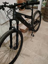 mtb È-bike bicicletta  carbonio