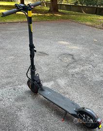 Monopattino Elettrico